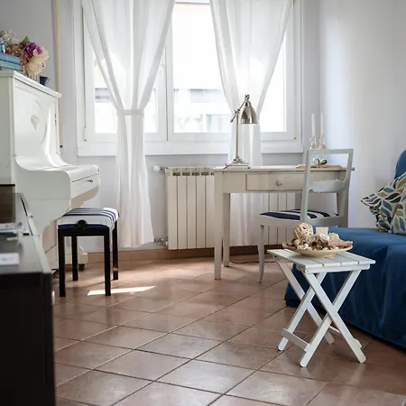 Il Nido Di Jonathan Livingstone * Rapallo